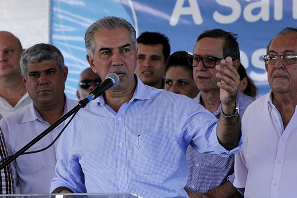 O governador Reinaldo Azambuja