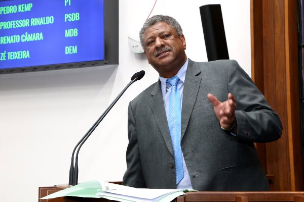 A nova norma, de autoria do deputado João Grandão (PT)