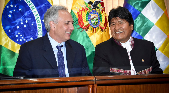 O diretor-presidente da MSGÁS, Rudel Trindade e presidente da Bolívia, Evo Morales