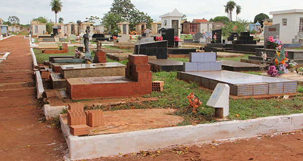 O projeto de autoria do executivo dispõe sobre alterações na Lei 3.909 de 30 de novembro de 2001, que dispõe sobre serviços funerários e de cemitérios públicos e particulares, no município de Campo Grande