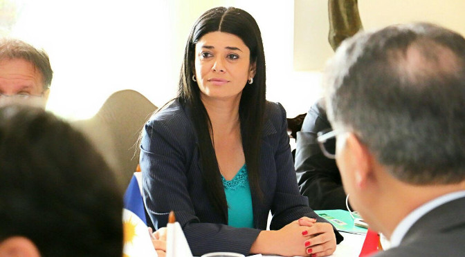 A vice-governadora Rose Modesto