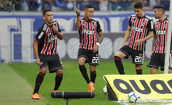 Além do time do Morumbi, a Florida Cup vai contar com Flamengo, Ajax (Holanda) e Eintracht Frankfurt (Alemanha)