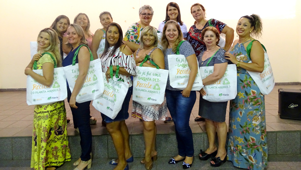 A Fibria, empresa brasileira líder mundial na produção de celulose de eucalipto a partir de florestas plantadas, promove ações voltadas à conscientização sobre a importância da conservação do meio ambiente e sustentabilidade