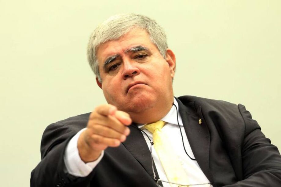 Marun vai integrar Conselho de Itaipu.