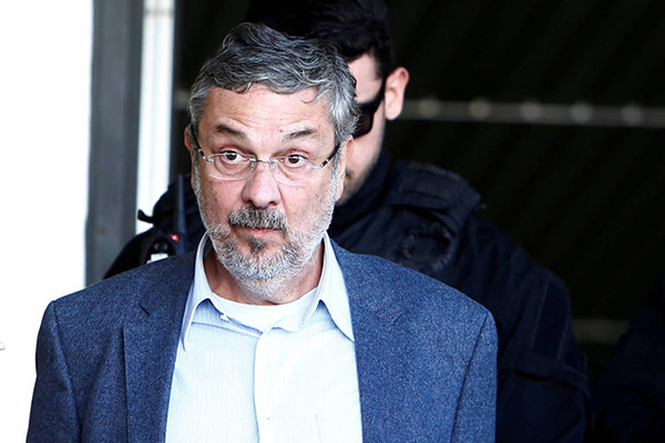 Palocci citou reuniões de Lula com os representantes dos fundos, muitas vezes em conjunto, outras separadamente