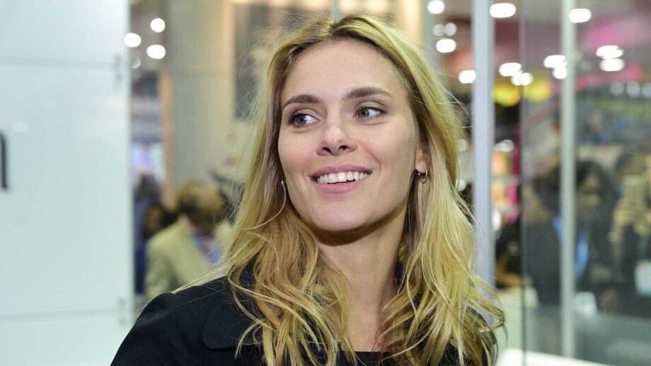 Em entrevista ao GShow, Carolina disse que a rotina entre ir e vir de Miami é pauleira, barra pesada, mas está feliz de trabalhar no Rio porque tem um monte de colegas na cidade - e por exercer a profissão no lugar que remete a toda a sua vida