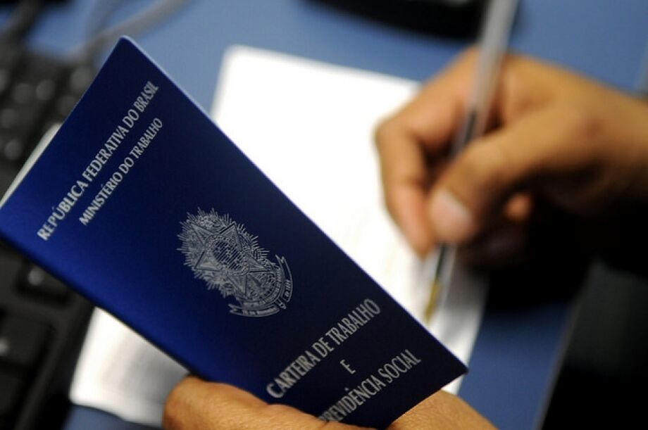 De acordo com o relatório da PNAD Contínua, a taxa de desocupação no quarto trimestre de 2018 chegou a 11,6% no Brasil