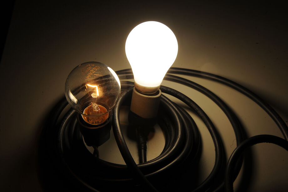 Criado pela Agência Nacional de Energia Elétrica (Aneel), o sistema de bandeiras tarifárias sinaliza o custo real da energia gerada, possibilitando aos consumidores o bom uso da energia elétrica