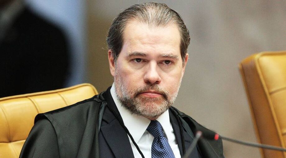 O Tribunal Superior Eleitoral (TSE) resolveu, em maio, estender a decisão para o Fundo Eleitoral, separando 30% do montante para campanhas de mulheres