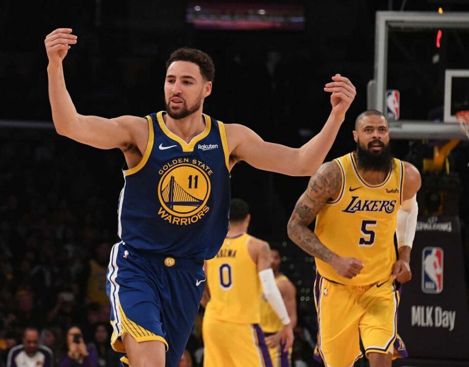 O destaque da partida foi Klay Thompson, cestinha da noite com 39 pontos