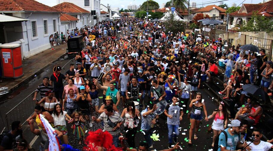 Além do reforço na proteção dos foliões, o Executivo cercará o monumento da Maria Fumaça e ampliará a área de isolamento para a realização do último dia de Carnaval