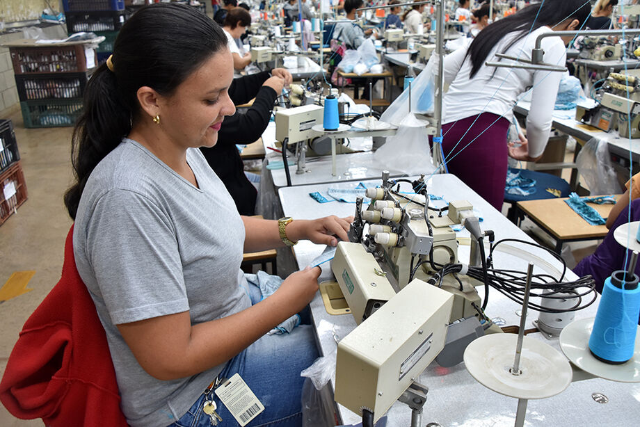 No entanto, conforme Ezequiel Resende, Sidrolândia é o 1º entre os municípios com o maior número de trabalhadores formais na indústria que tem a maior participação feminina