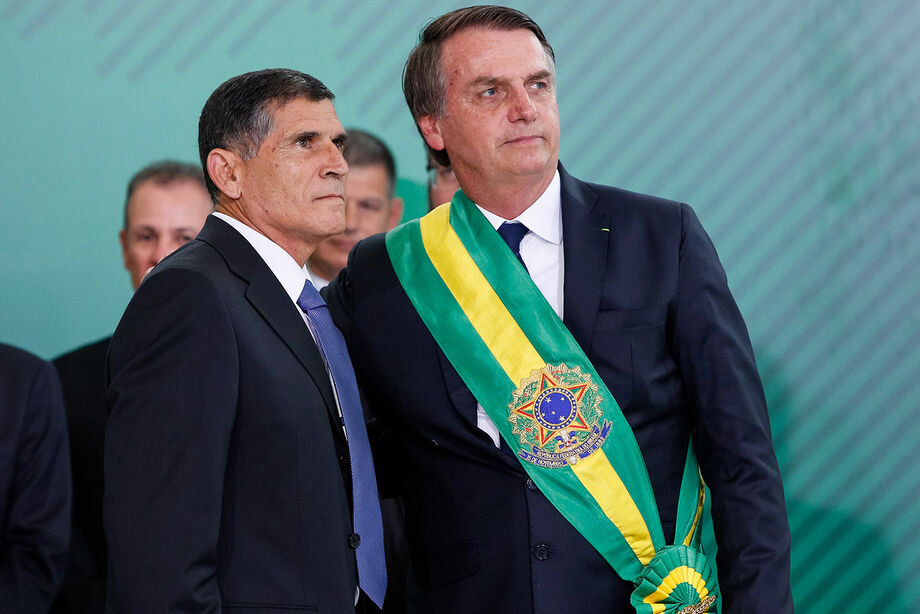 Haverá ainda um reconhecimento aéreo da região da hidrelétrica e da Volta Grande do Xingu, para verificar denúncias de invasões em terras indígenas