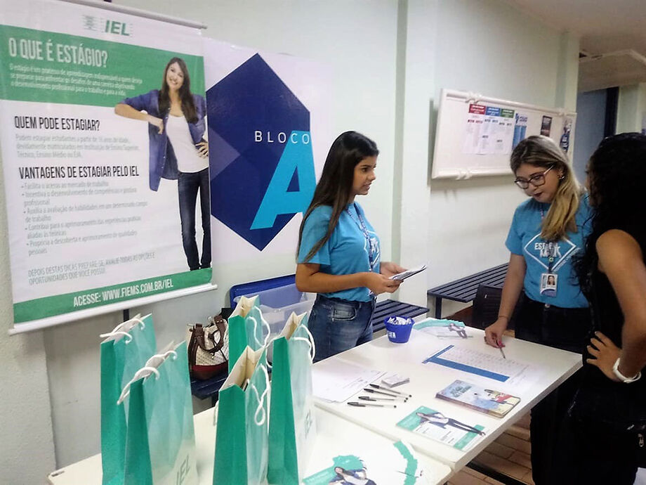 Nossa expectativa é atender 1,5 mil estudantes, em 10 instituições de ensino superior, com divulgação de vagas de estágios, orientações sobre o programa e cadastro dos estudantes no site do IEL, pontuou