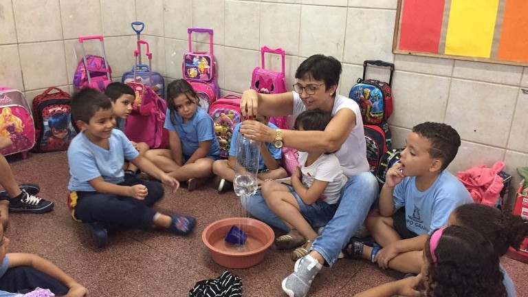 A secretária municipal de Educação, Elza Fernandes destaca que o objetivo é expandir o ensino em tempo integral na Rede Municipal de Ensino (Reme), tanto que a Semed organizou um grupo de estudos que já está realizando uma avaliação das próximas unidades