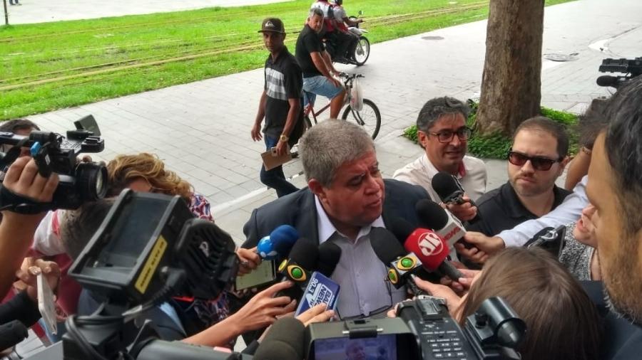 O ex-ministro da Secretaria de Governo Carlos Marun visita Temer na sede da Polícia Federal no Rio