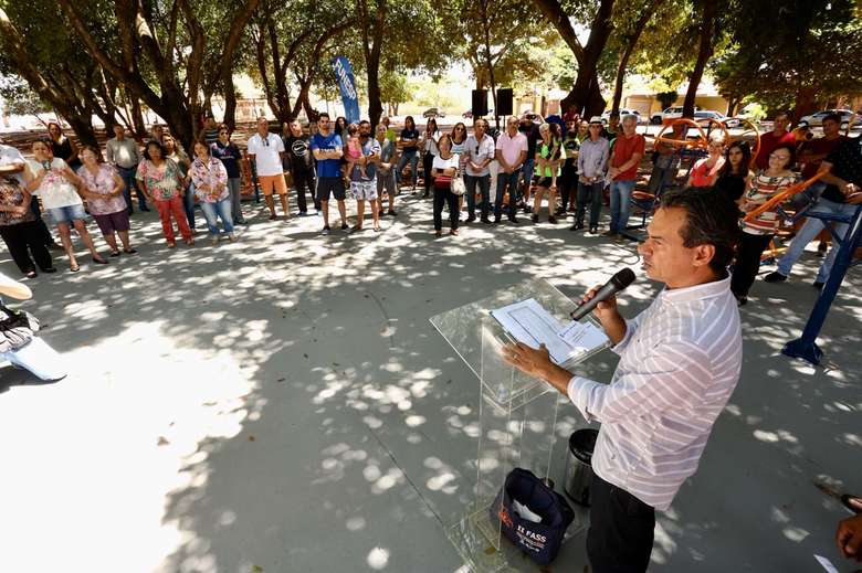 O prefeito Marquinhos Trad inaugurou a academia no bairro Cidade Jardim
