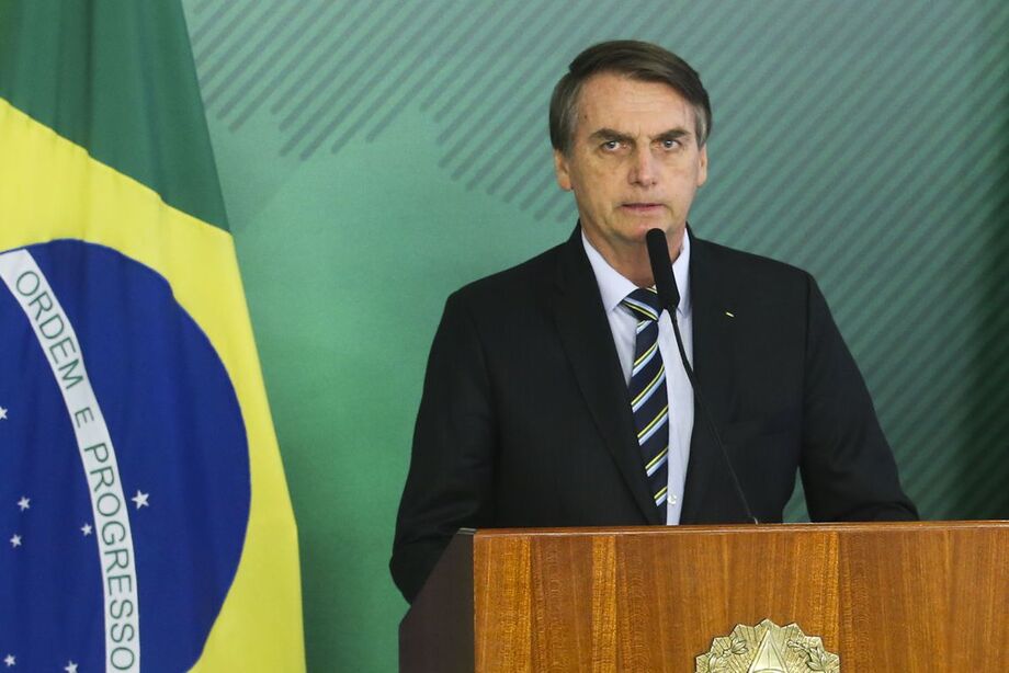 Buscaremos acordos concretos nas áreas de ciência, tecnologia, defesa, entre outras. Ótimas expectativas! Israel é uma nação amiga e juntos temos muito a somar, disse ontem também pelo twitter Bolsonaro
