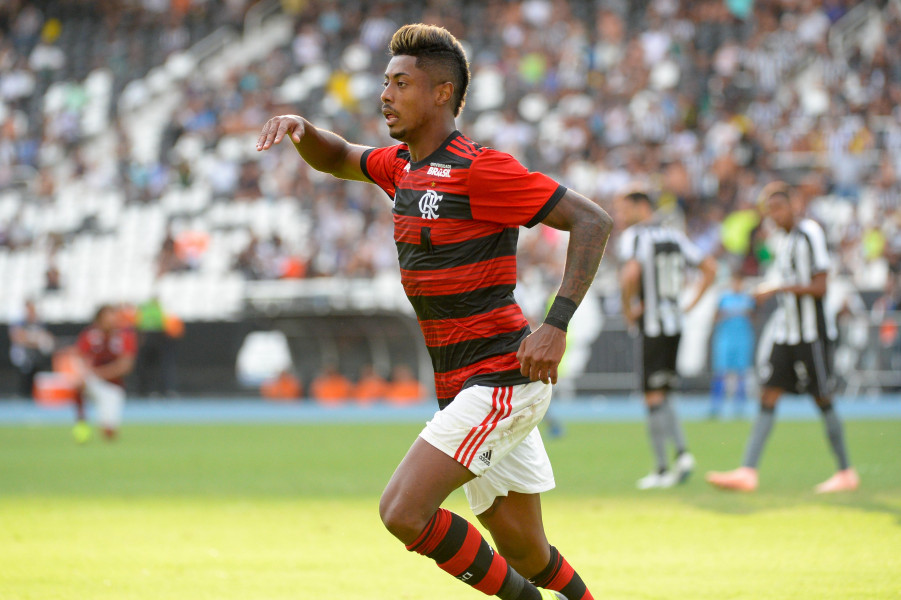 O atacante, contudo, ainda corre o risco de perder parte das semifinais do Campeonato Carioca, que ocorrerão após o término deste segundo turno