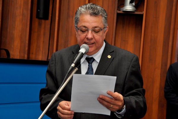 “Temos que garantir os direitos dos portadores de deficiência, promovendo sua total integração à sociedade, respeitando e aceitando as diferenças”, apontou Evander