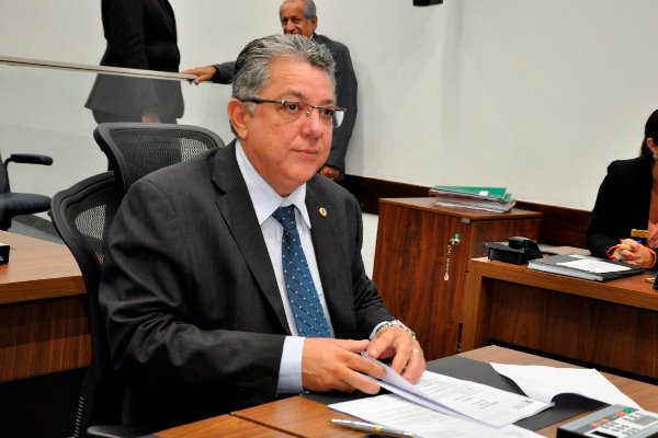 Deputado apresenta projeto visando efetivar direito à acessibilidade