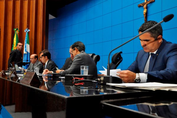 Parlamentares mantiveram um veto parcial na sessão plenária desta quarta-feira