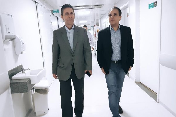 Parlamentar se surpreende com a estrutura oferecida à população