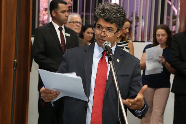 Deputado Professor Rinaldo é o autor da proposta