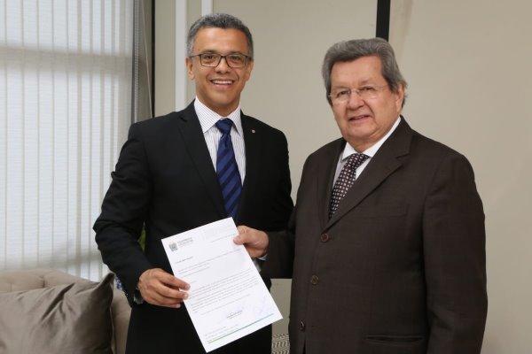 Onevan entregou ofício ao juiz federal Márcio Alexandre da Silva