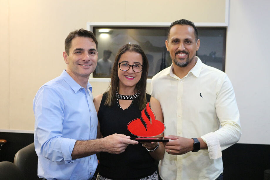 O Banco Santander concedeu ao Mascarenhas Barbosa Advogados Associados, de Campo Grande, o prêmio nacional de Gestão de Escritórios 2018, na categoria Reconhecimento de Parceiros