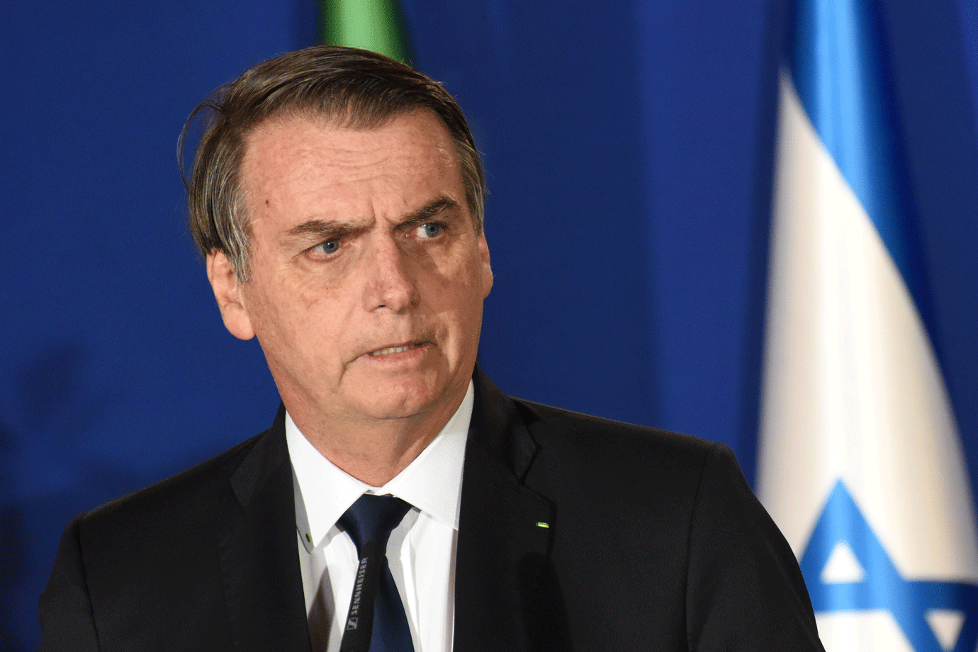 Pela proposta enviada ao Congresso, os trabalhadores que ingressarem no mercado de trabalho após a aprovação da reforma da Previdência poderão aderir a um regime de capitalização (uma espécie de poupança)