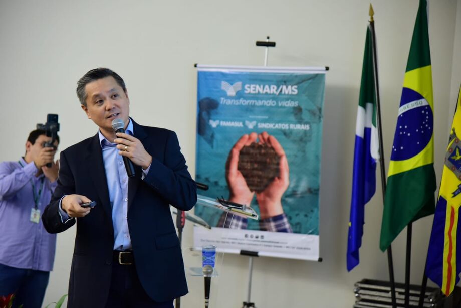 “Além de produzir com sustentabilidade, o produtor e o setor, de uma forma geral, têm a responsabilidade de comunicar à sociedade. Temos 86% de população urbana e 14% rural. Essa maioria não conhece o que a gente faz”, afirma Saito
