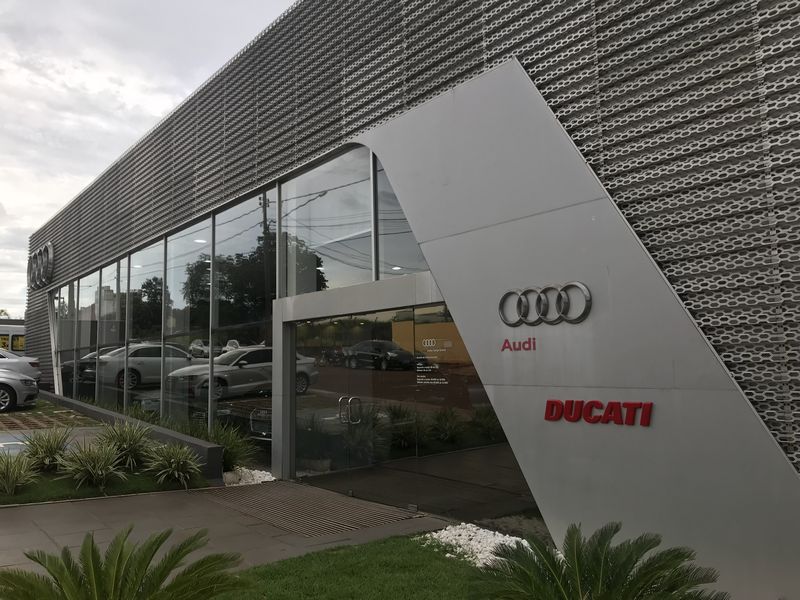 A décima concessionária da marca italiana no País foi inaugurada no dia 21 de março na Capital
