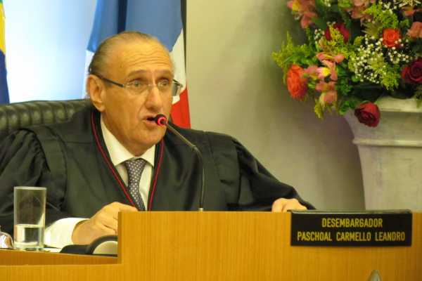 Ele destacou que, desde o início, as tratativas com os representantes dos servidores foram realizadas com todo o respeito que a categoria merece, ainda que algumas ações gerem incompreensão