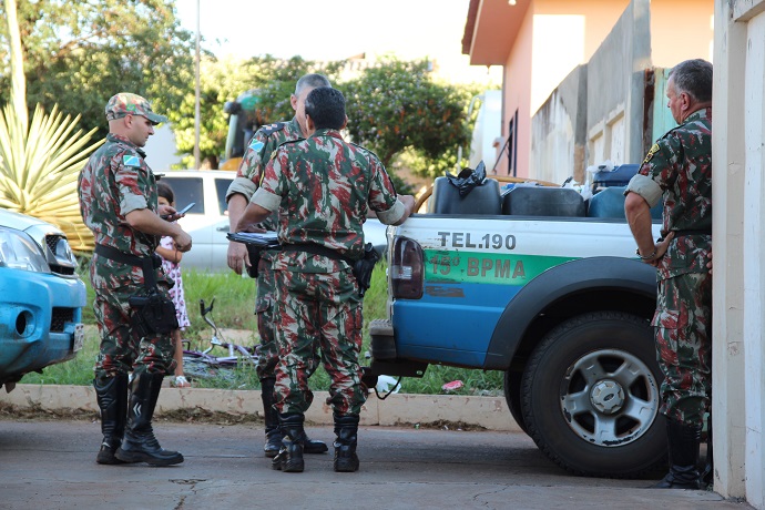 Ainda há uma tabela com determinação de tamanhos mínimos de captura para 11 espécies de iscas vivas e as normas sobre sua captura e transporte
