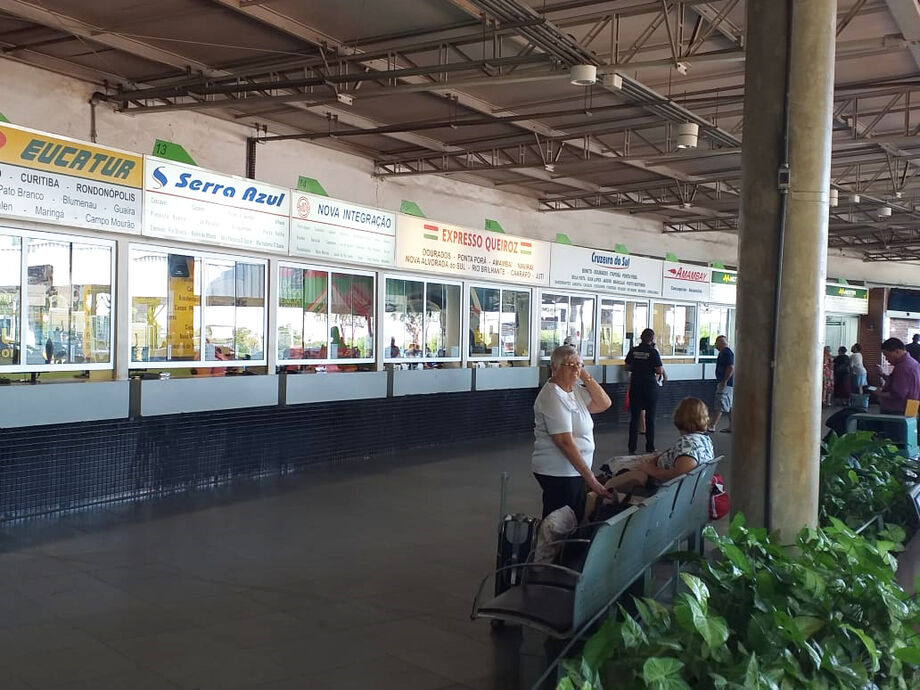 No intuito de verificar o cumprimento das normas de atendimento aos passageiros, principalmente a liberação de gratuidade de passagens para idosos e portadores de necessidades especiais, equipe da Superintendência para Orientação e Defesa do Consumido – P