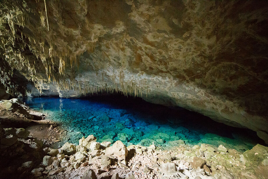 A Gruta do Lago Azul é uma gruta a 20 km do centro de Bonito. Foi tombada pelo Instituto do Patrimônio Histórico e Artístico Nacional em 1978