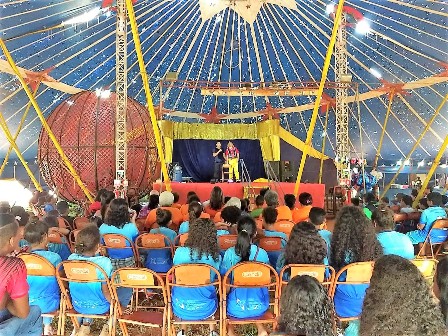 Top Circo é o único circo de lona itinerante de Mato Grosso do Sul