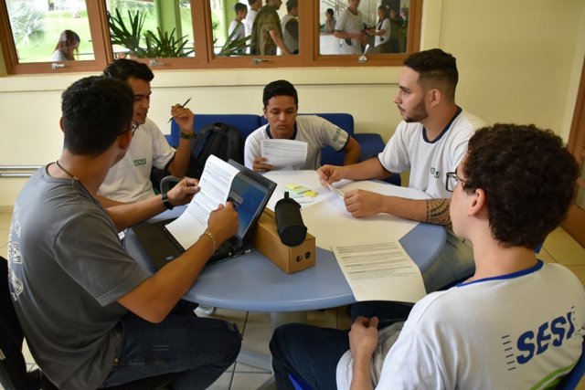As duas equipes terão dez horas para completar o desafio