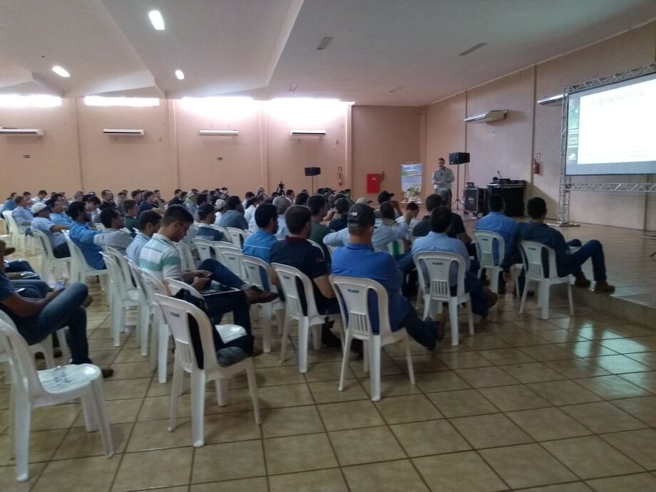 A a Fundação MS iniciou em Maracaju o circuito de palestras com as Apresentações de Resultados de Pesquisas sobre a Safra 2018/19