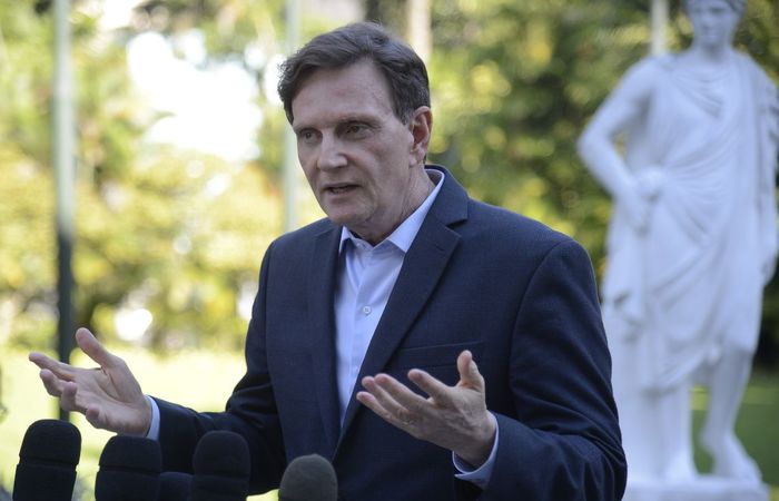 O prefeito afirmou que continuar o processo foi uma decisão política tomada pela Câmara