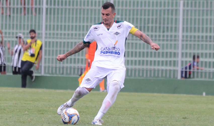 Brunno Lima iniciou a carreira no Grêmio Osasco e se destacou no futebol paulista ao fazer parte do elenco do Audax no vice-campeonato paulista de 2016, sob o comando de Fernando Diniz, hoje no Fluminense