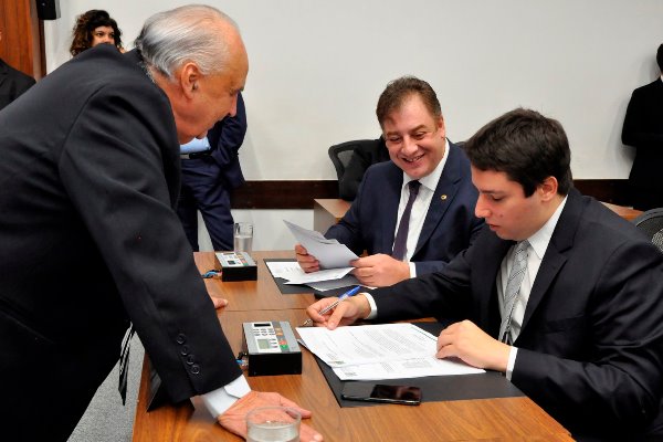 Projeto foi proposto pelo deputado João Henrique e será apreciado em primeira discussão