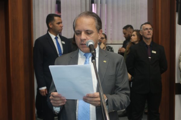 Indicações foram feitas na manhã desta quinta-feira em sessão ordinária