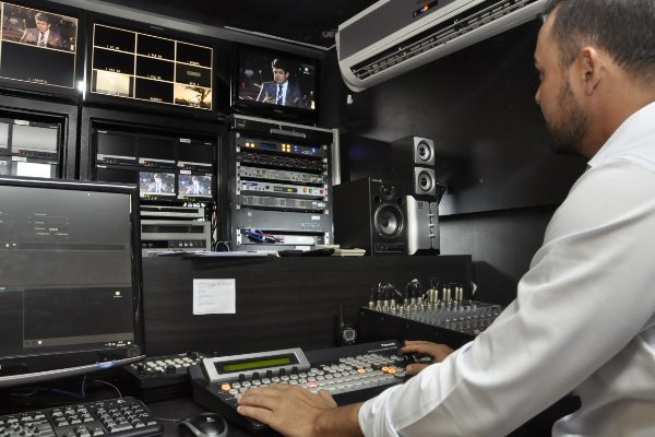 Assista a TV Assembleia online pelo link: www.al.ms.gov.br/TvAssembleia