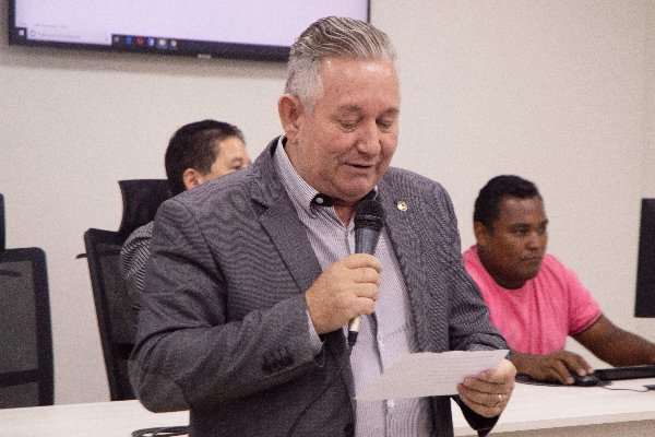 Antônio Vaz participa de encontro do PRB
