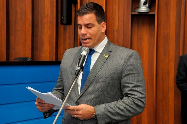 Deputado Capitão Contar apresentou a proposta nesta terça-feira