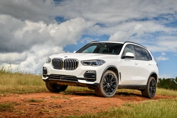 Quarta geração do BMW X5 será feita no Brasil
