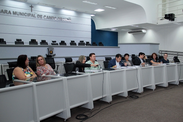 A discussão foi proposta pelo vereador Betinho