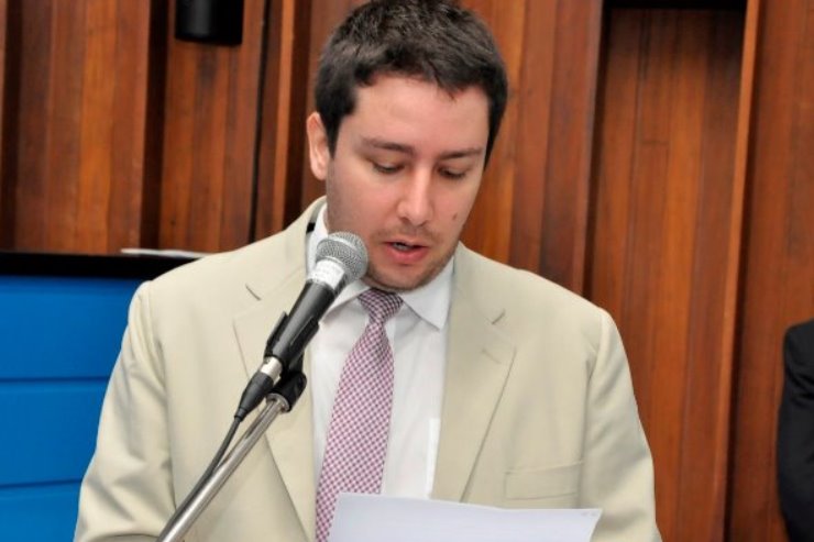 Parlamentar quer coibir limitações impostas por planos de saúde